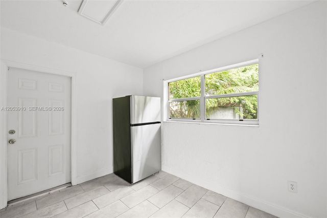 1429 NE 118th Ter, Miami, FL 33161