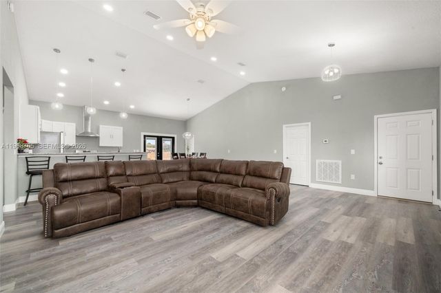 189 N Oleander, Avon Park, FL 33825