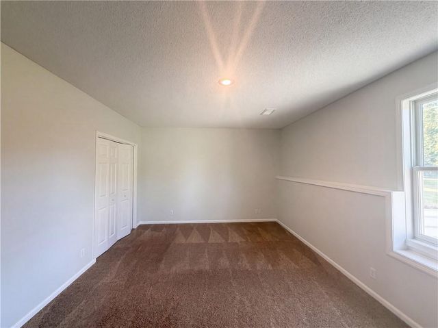 7825 W 143rd Place, Overland Park, KS 66223