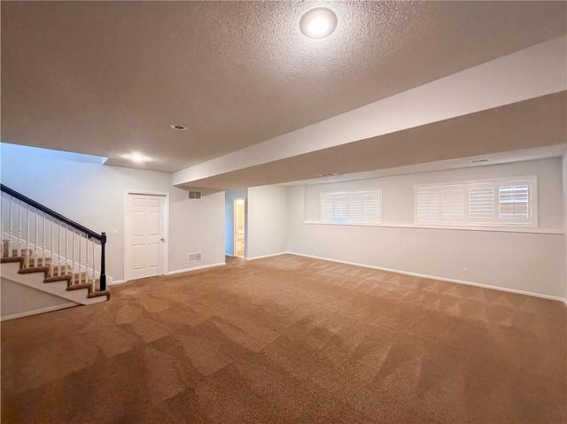 7825 W 143rd Place, Overland Park, KS 66223