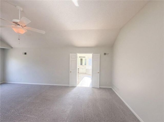 7825 W 143rd Place, Overland Park, KS 66223