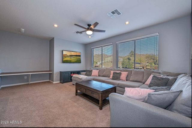 2747 W VIA BONA FORTUNA Drive, Phoenix, AZ 85086