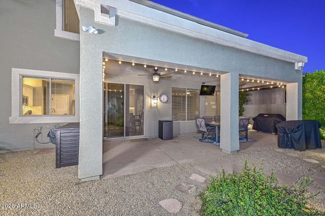 2747 W VIA BONA FORTUNA Drive, Phoenix, AZ 85086