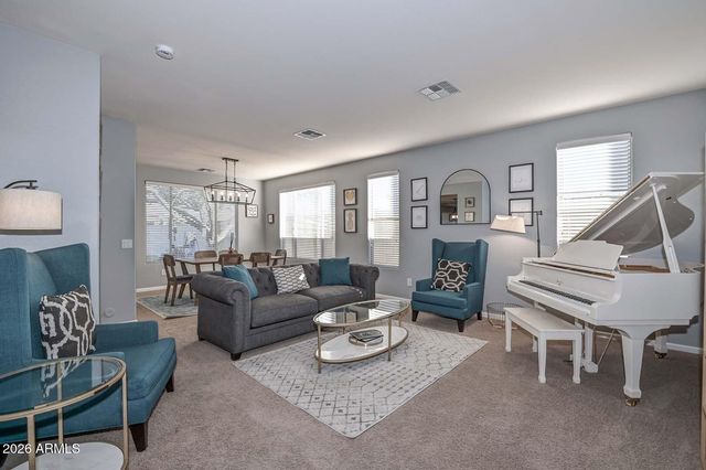 2747 W VIA BONA FORTUNA Drive, Phoenix, AZ 85086