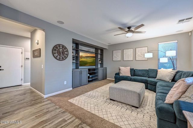 2747 W VIA BONA FORTUNA Drive, Phoenix, AZ 85086