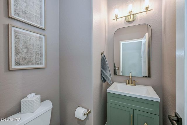 2747 W VIA BONA FORTUNA Drive, Phoenix, AZ 85086