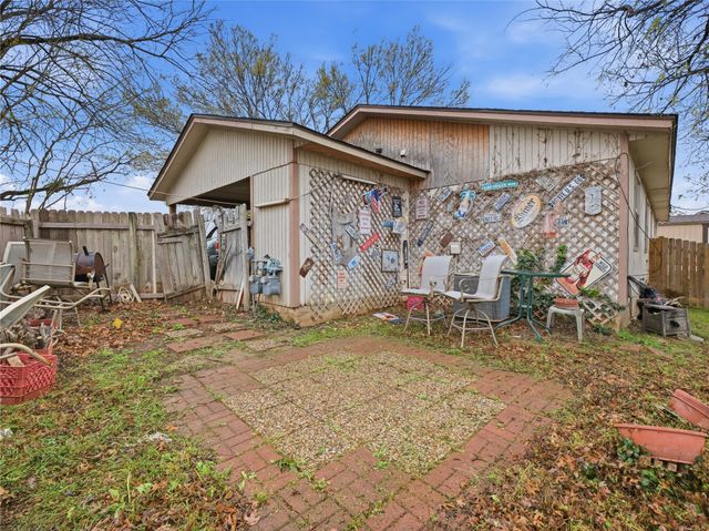 1301 McKie CV, Austin, TX 78752