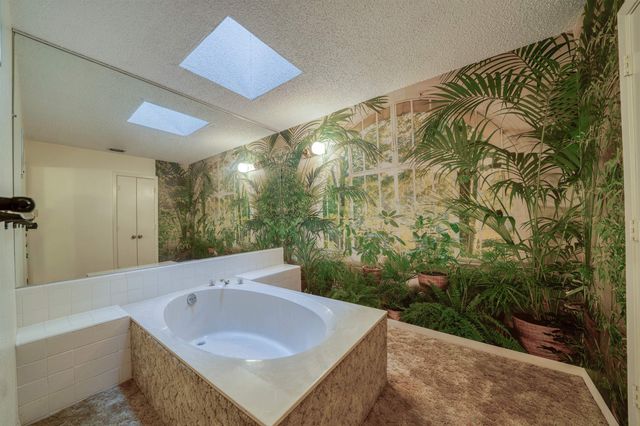 31 Stonegate, Longview, TX 75605