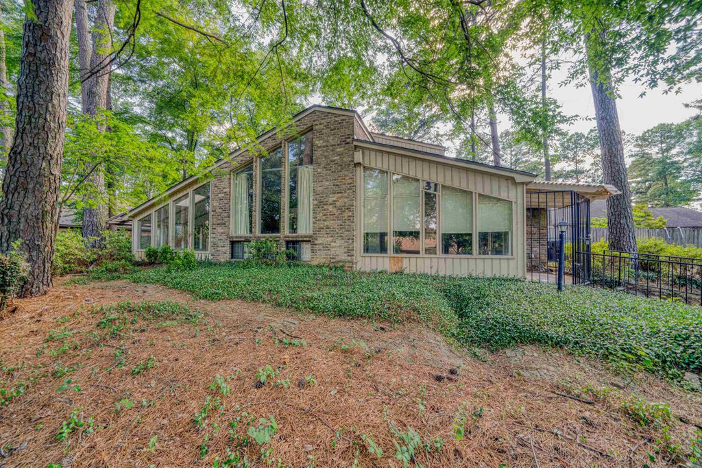 31 Stonegate, Longview, TX 75605