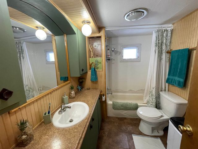 6824 Keystone Road, Turner, MI 48766