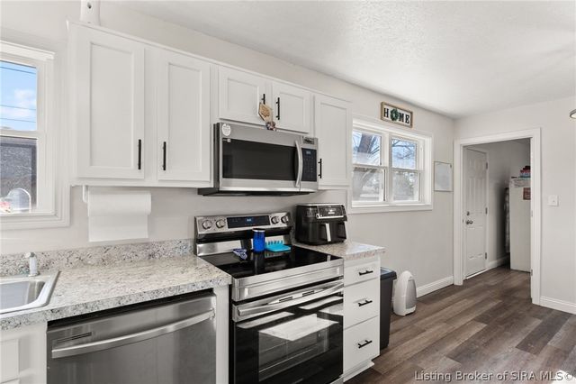 310 Lynn Lane, Charlestown, IN 47111