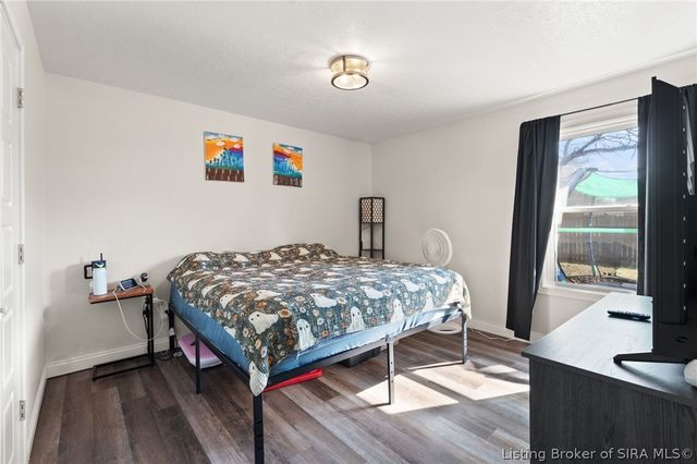 310 Lynn Lane, Charlestown, IN 47111