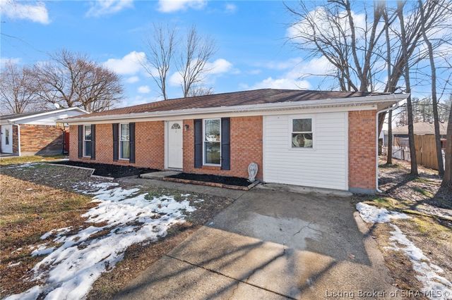 310 Lynn Lane, Charlestown, IN 47111