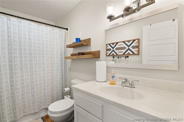 310 Lynn Lane, Charlestown, IN 47111