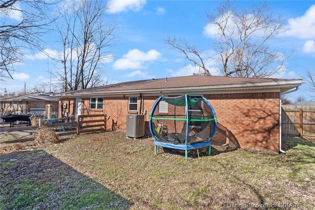 310 Lynn Lane, Charlestown, IN 47111