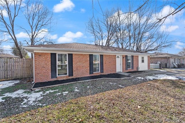 310 Lynn Lane, Charlestown, IN 47111