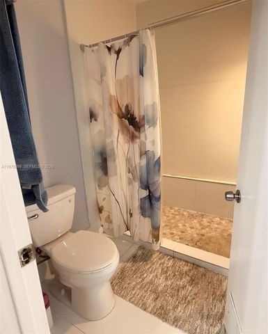 13044 SW 88th Ter N 105, Miami, FL 33186