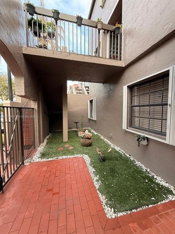 13044 SW 88th Ter N 105, Miami, FL 33186