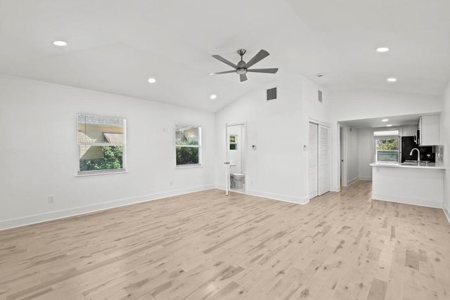 36 SE 13th Terrace, Dania Beach, FL 33004
