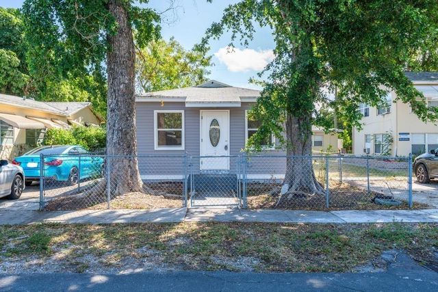36 SE 13th Terrace, Dania Beach, FL 33004