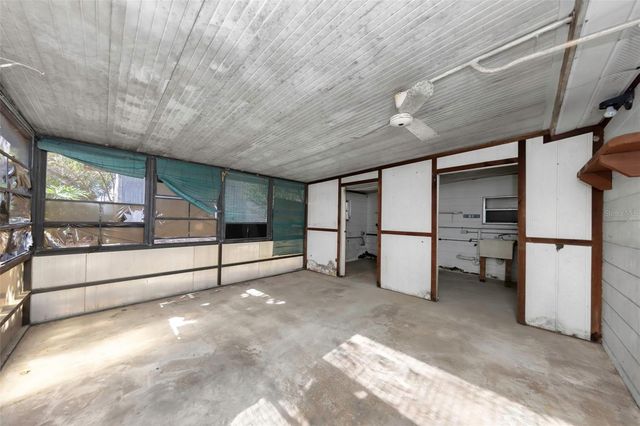 8858 67TH WAY N, Pinellas Park, FL 33782