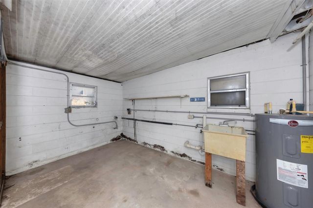 8858 67TH WAY N, Pinellas Park, FL 33782