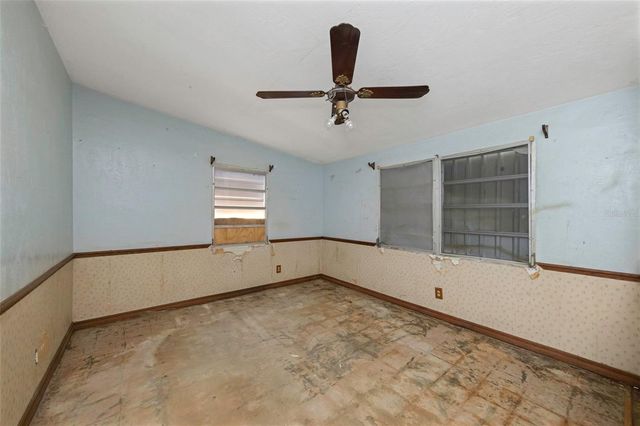 8858 67TH WAY N, Pinellas Park, FL 33782