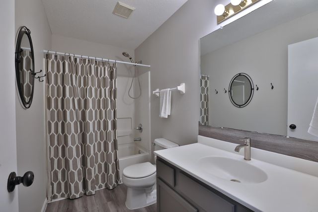 5950 Rings Road, Dublin, OH 43016