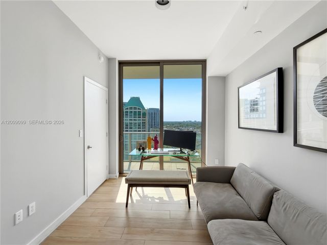 2678 Tigertail 1603, Miami, FL 33133