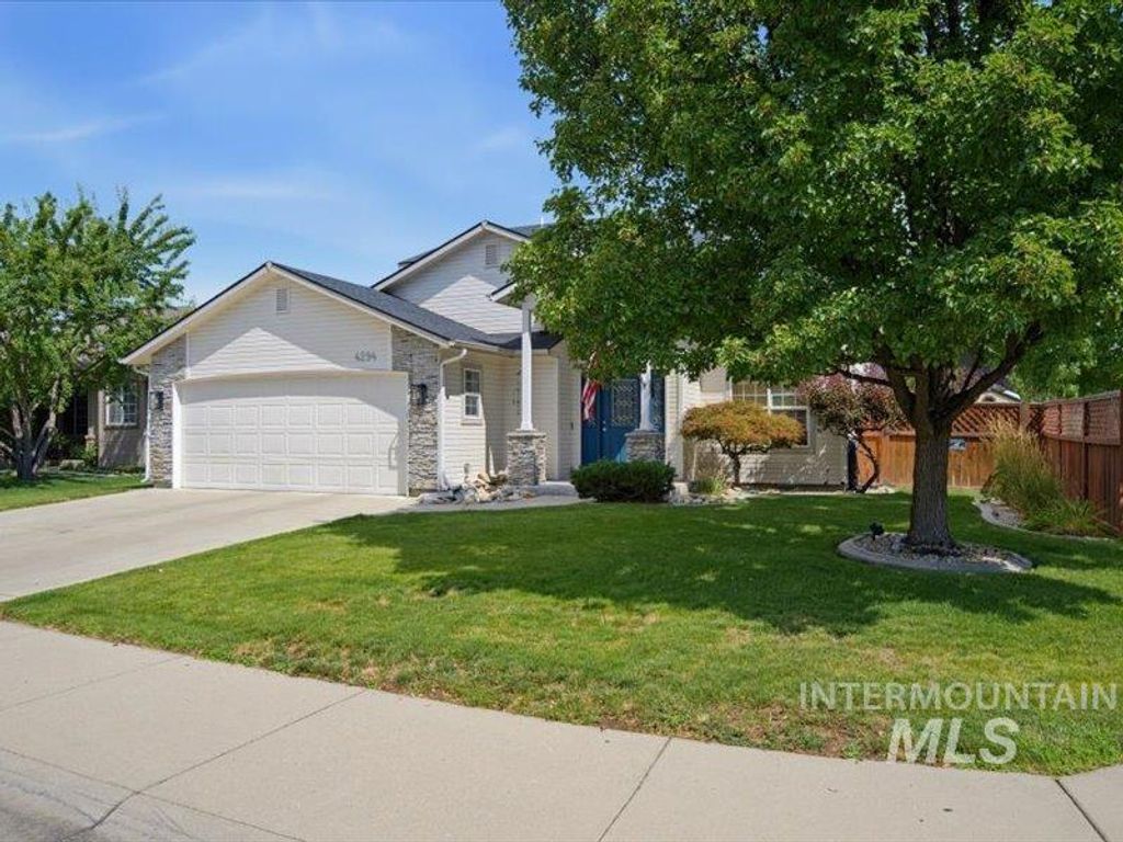 4294 E English Dr, Meridian, ID 83642 photo 5