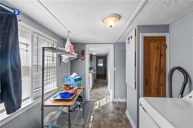 805 Rhodes Avenue, Grandview, MO 64030