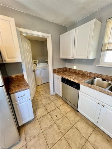 210 Pennsylvania Ave Apt 1, Norfolk, VA 23504