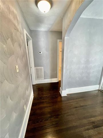 210 Pennsylvania Ave Apt 1, Norfolk, VA 23504