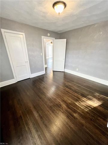 210 Pennsylvania Ave Apt 1, Norfolk, VA 23504