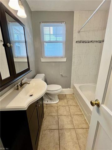 210 Pennsylvania Ave Apt 1, Norfolk, VA 23504