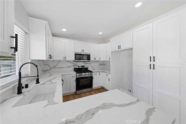 152 E Sage Avenue, San Jacinto, CA 92582