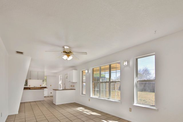 4913 56th Street, Lubbock, TX 79414