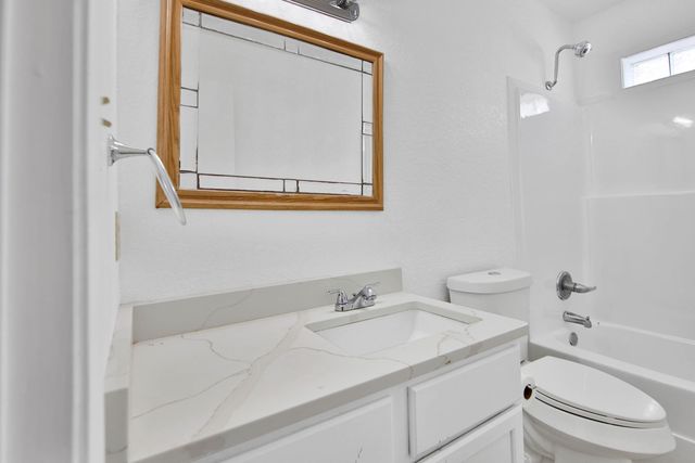 4913 56th Street, Lubbock, TX 79414