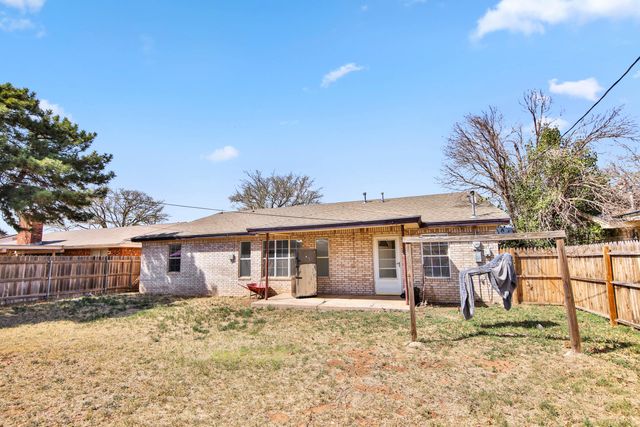 4913 56th Street, Lubbock, TX 79414