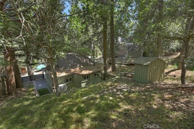 856 Virginia Court, Lake Arrowhead, CA 92352