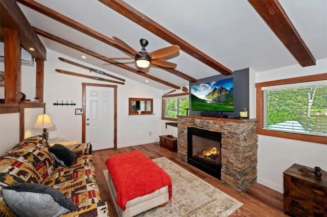 856 Virginia Court, Lake Arrowhead, CA 92352