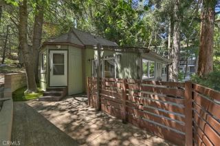 856 Virginia Court, Lake Arrowhead, CA 92352