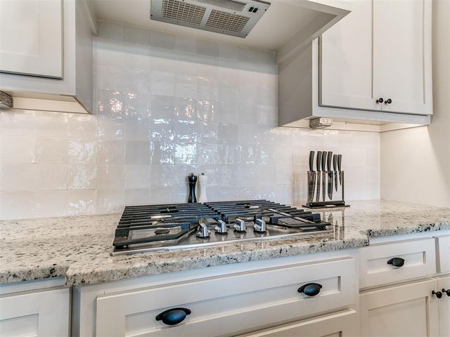 4721 Mustang Park Boulevard, Mustang, OK 73064