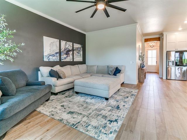 4721 Mustang Park Boulevard, Mustang, OK 73064