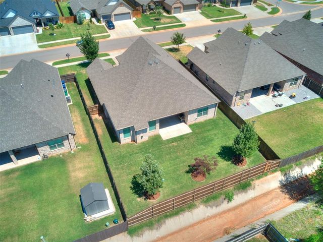 4721 Mustang Park Boulevard, Mustang, OK 73064