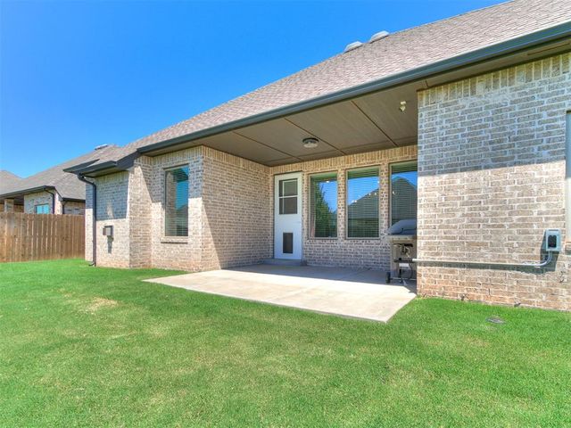 4721 Mustang Park Boulevard, Mustang, OK 73064