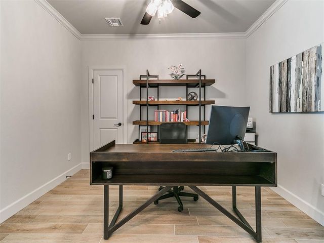4721 Mustang Park Boulevard, Mustang, OK 73064
