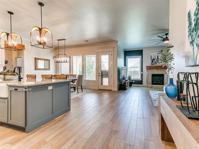 4721 Mustang Park Boulevard, Mustang, OK 73064