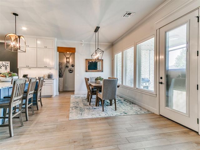 4721 Mustang Park Boulevard, Mustang, OK 73064