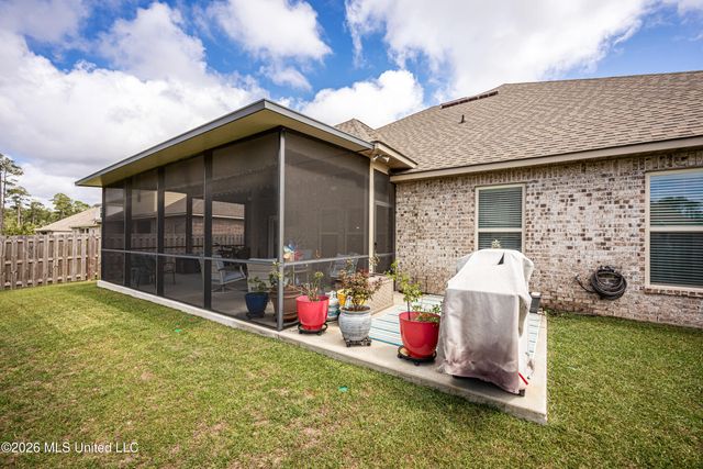 11633 Brookstone Drive, Ocean Springs, MS 39564